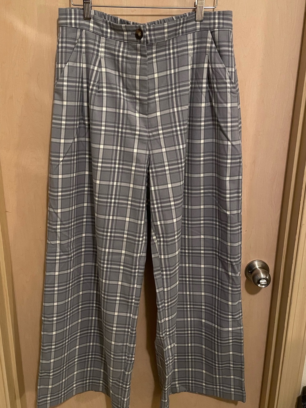 Gray Plaid Wide-Leg Pants